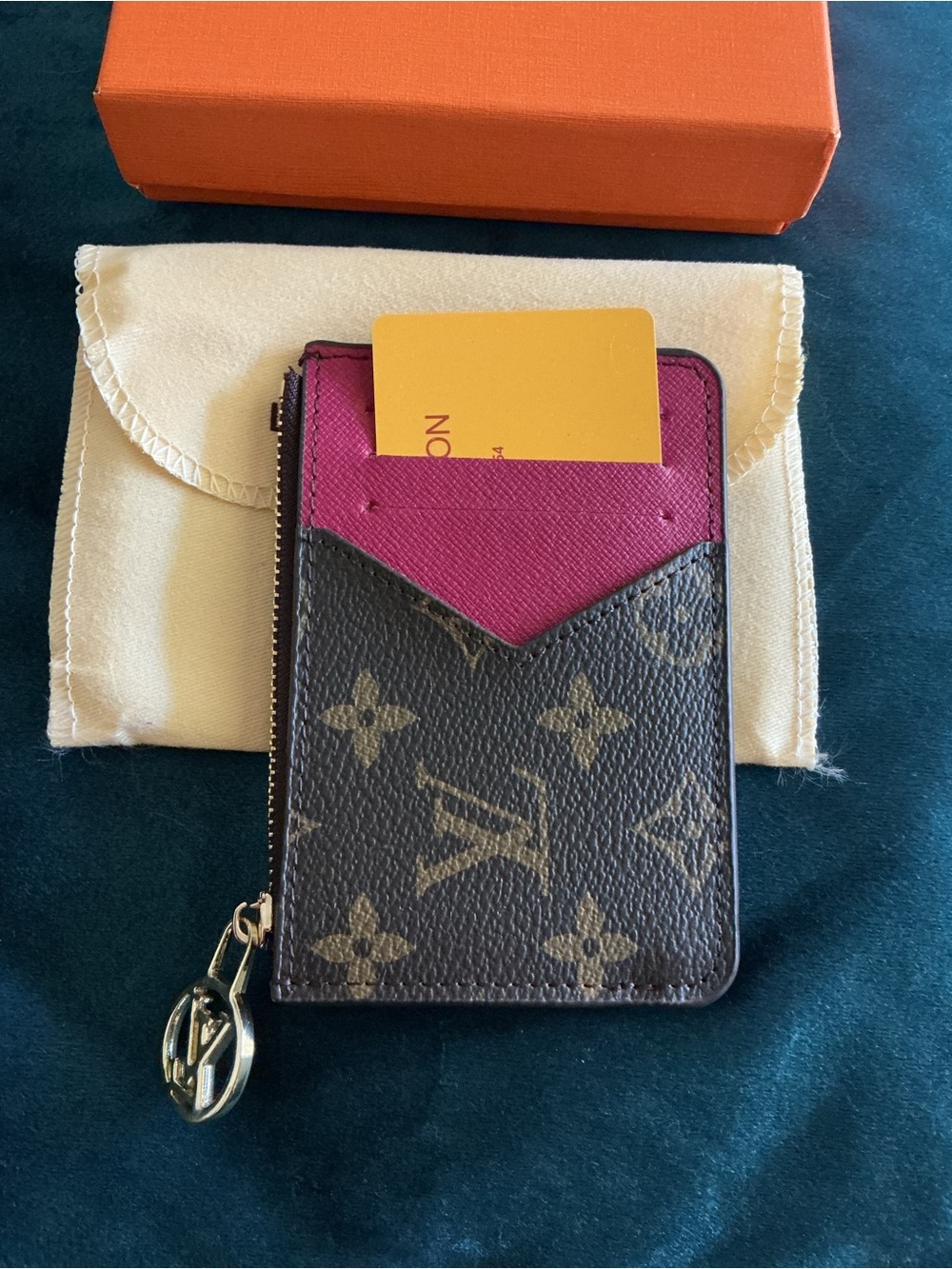 ๐ Designer Inspired Monogram Card Holder & Zip Wallet ๐ - Picture 2 of 6